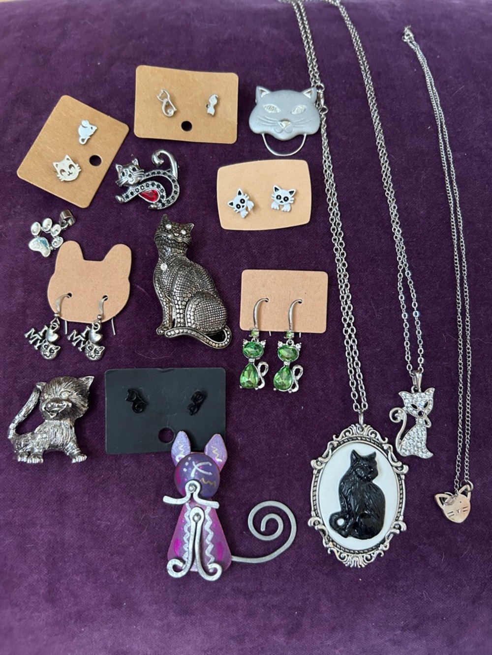 Cat-Themed Silver Jewelry Lot